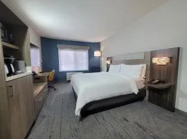 Holiday Inn Express San Diego South - Chula Vista by IHG