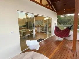 Hidromassagem, Varanda e Vista Pedra do baú