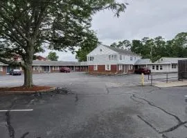 Town & Country Inn