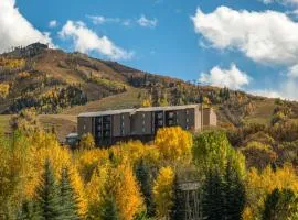 Hot Tub, Great Mountain Views, 3 Bedroom Plus Loft