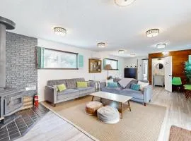 Rockaway Beach Villa