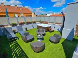 Jacuzzi Tuscany Terrace Apartment Free parking