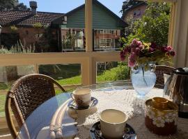 Apartamento c/LAREIRA CONDOMÍNIO, próx LAGO NEGRO