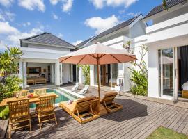 Alas Villa - 3 Bedrooms Private Pool Villa，位于蓝梦岛的酒店