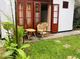 Beach House Ahangama