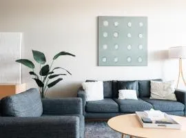 New Spacious Modern Loft - Center of LoHi