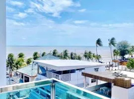 The Sunset Bangsaen Hotel