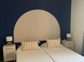 CORNELIA`S HOME TC2 playa, ξενοδοχείο σε Los Cristianos