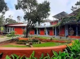 Dream Acres Homestay - Cozy Retreat Amidst Tranquil Landscapes - Entire place