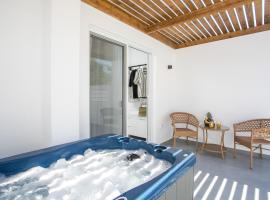 Calma Luxury Studios & Suites, khách sạn ở Faliraki