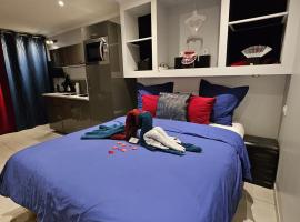 CapSexy Port Nature Marina Naturist Village，位于阿格德角的酒店