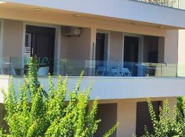 Villa Marina, apartment Hara, Rodos, Hotel in Ixia