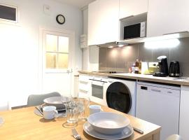 Appart'Village Le Creusot centre - Parking facile - Bus gare TGV 17 min，勒克佐的自炊式住宿