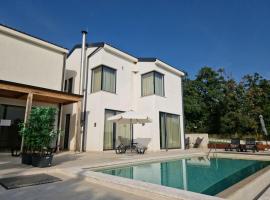 Villa goISTRIA, hotel v destinaci Fuškulin