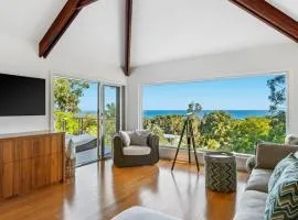 'Putty Beach Retreat' by Accom Holidays