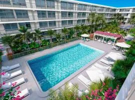 Paradise 1BD 8mins From Disney W Pool &Gym Free Parking