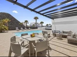 Lanzarote Villas Marina Volcan、プラヤ・ブランカのヴィラ