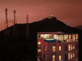 GHIELLANIQA INN