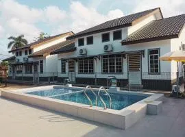 NAZZA Homestay Besut with Pool near Jetty to Perhentian
