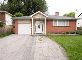 Stunning Vacation Home North of Toronto