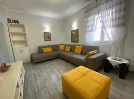 Enles Central Apartment