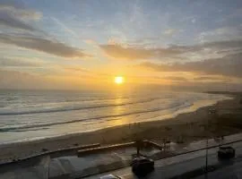 Sea View Serenity on Strand