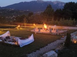 Rooftop View – hotel w mieście Predeluţ