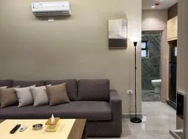 Chic Apartments For Rent ave2-5