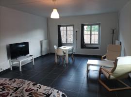 O'Couvent - Appartement 252 - 1 chambre - 72m2 - Cinquième étage，位于萨兰莱班的酒店