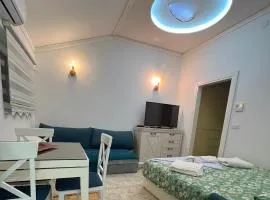 Laguna apartment