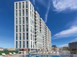 Explore Austin in 1BD condo with resort amenities, готель у місті Остін
