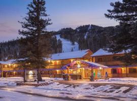 WorldMark Red River New Mexico 2BD, hotel u gradu Red River