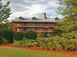 Holiday Inn Oak n Spruce Resort -1BD Sleep up to 4, hotel v destinaci Lee