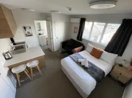 Charming Getaway by Hospital with Free Parking
