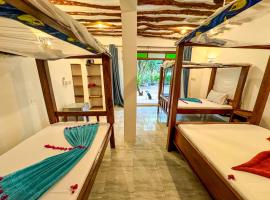 Sagando Bungalows Zanzibar, готель у місті Мічамві