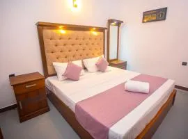 Tropical Haven-2BR Family Gateway in Hikkaduwa