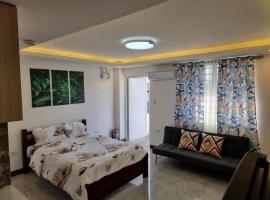 1 MARY's STAYCATION, hotel v destinaci Tanza