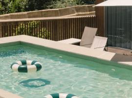 Outsite Porto Mouco, hotel a Porto