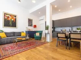 Loft Luxury Design- Apt with 2 bedrooms -WIFI ULTRA-5min METRO