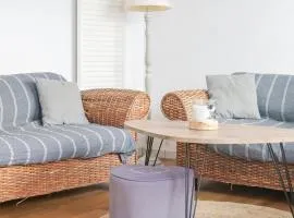 Maison mitoyenne cœur de ville à deux pas du port de pêche et de la plage Les Sables - 6 personnes