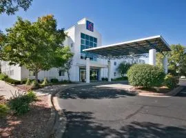 Motel 6-Brooklyn Center, MN - Minneapolis