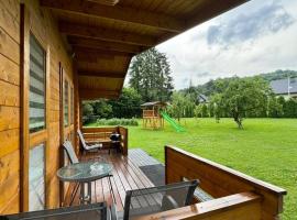 Domek nad Solina z klimatyzacją, Hotel in Uherce Mineralne