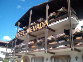 Hotel Nevada, hotel v Campitellu di Fassa