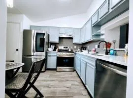 Spacious Family Home in Round Rock w Private Yard
