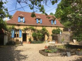 Les Girouteaux Le Fenil, hotel in Les Eyzies-de-Tayac