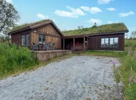 4 Bedroom Gorgeous Home In Rauland