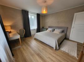 Nooruse Charm Apartment, itsepalvelumajoitus kohteessa J&otilde;hvi