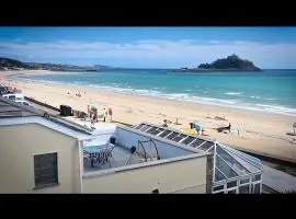 Fabulous 3-bedroom home across St Michaels Mount
