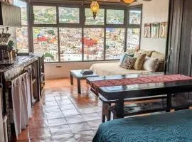 Spacious Studio Boasting Breathtaking Views