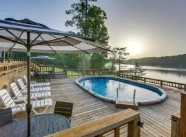 Lakefront Gladewater Retreat with Dock and Hot Tub!